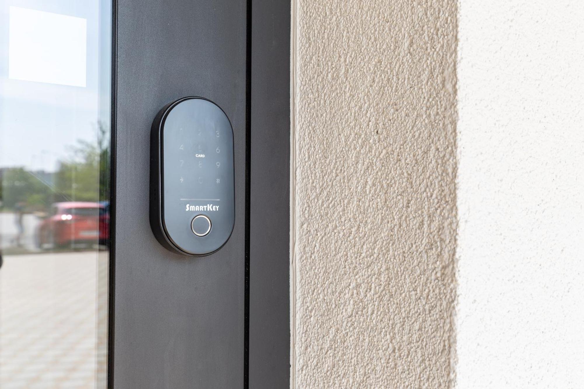 Skyline Prague Apartments Exterior foto